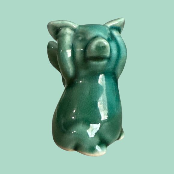 VTG Flying Pig Figurine Green Celadon Glaze Ceramic Miniature Animal Collectible - Picture 1 of 7